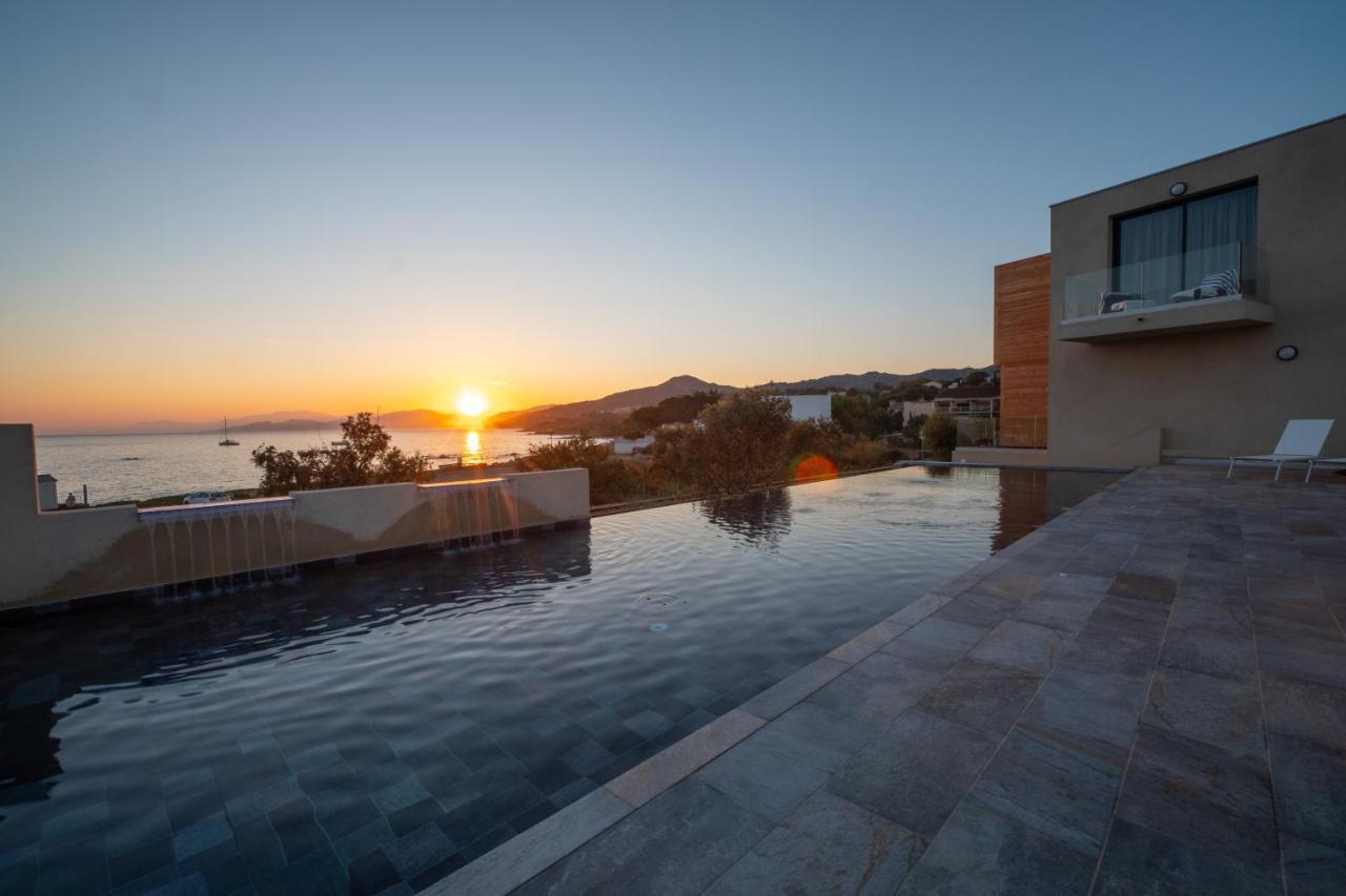 Residence Saletta Mare LʼÎle-Rousse 外观 照片